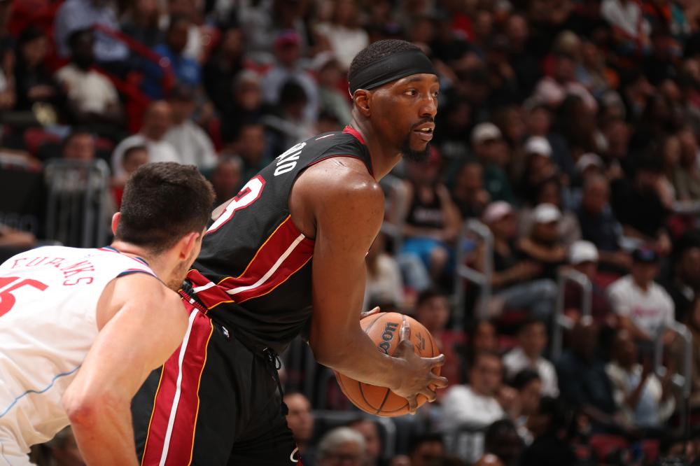 点球险胜英 点球险胜英